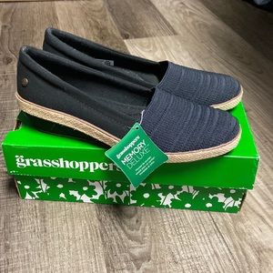 Grasshoppers Women's Quinn Wedge Canvas Sneaker in Black